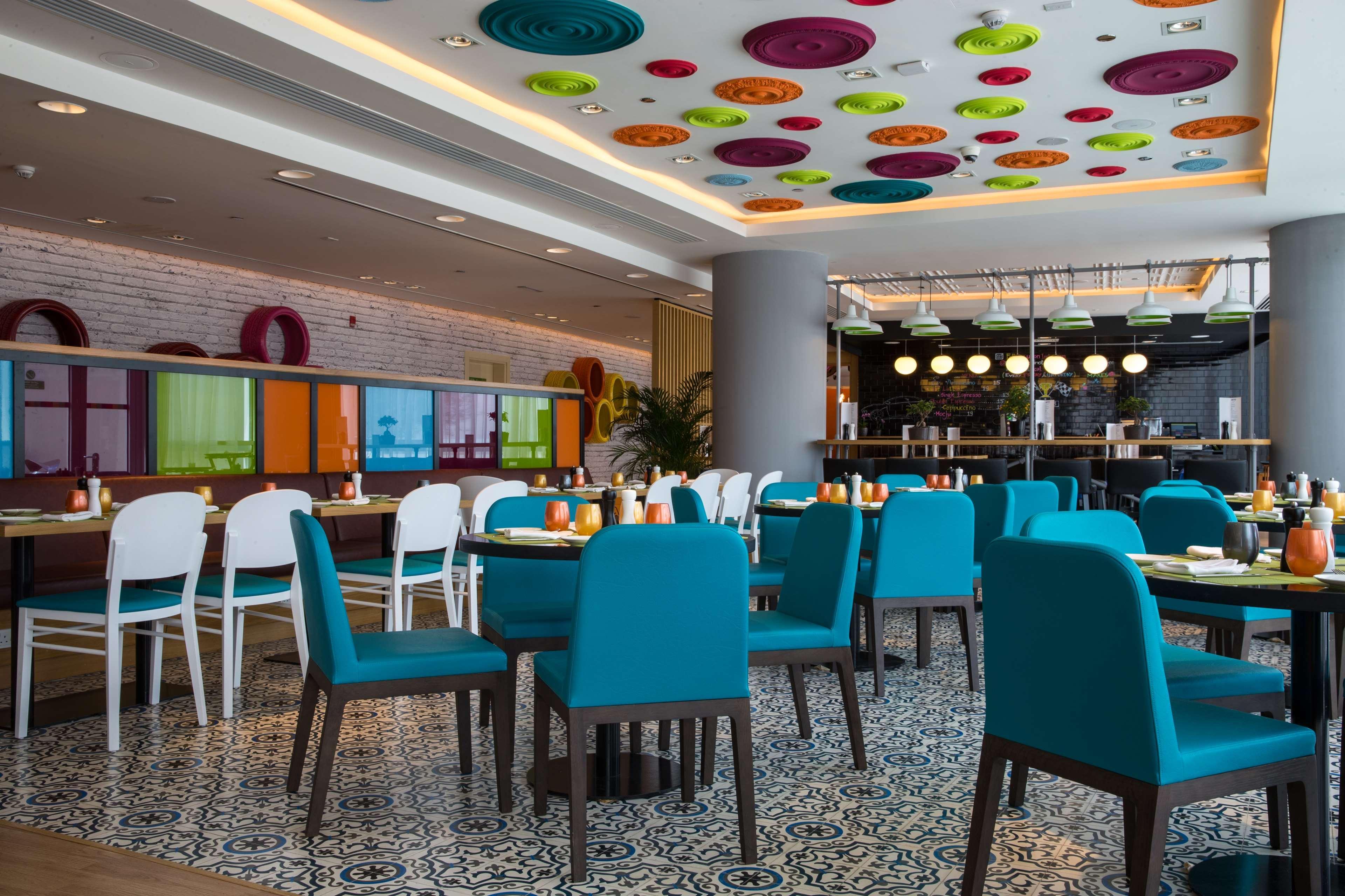 Park Inn By Radisson Dubai Motor City מראה חיצוני תמונה